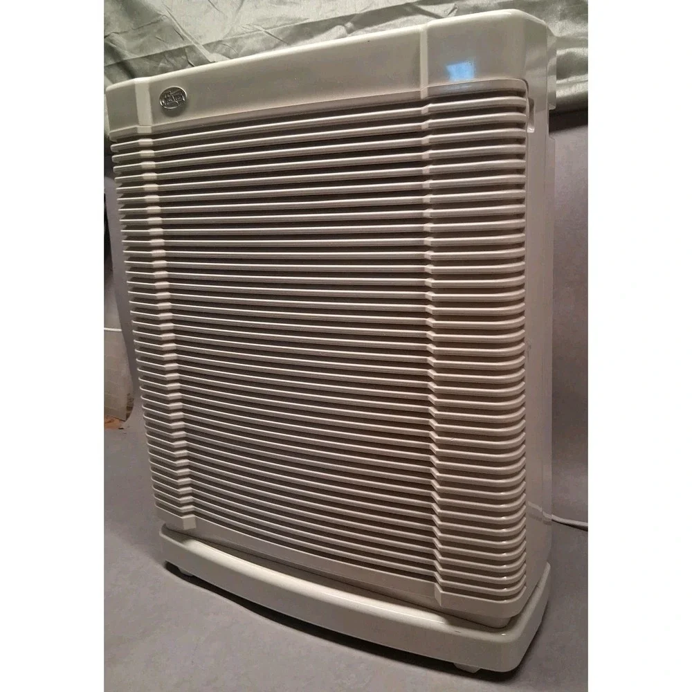 Hunter HEPAtech 30300 3-Speed Air Purifier Powerful Air Cleaner